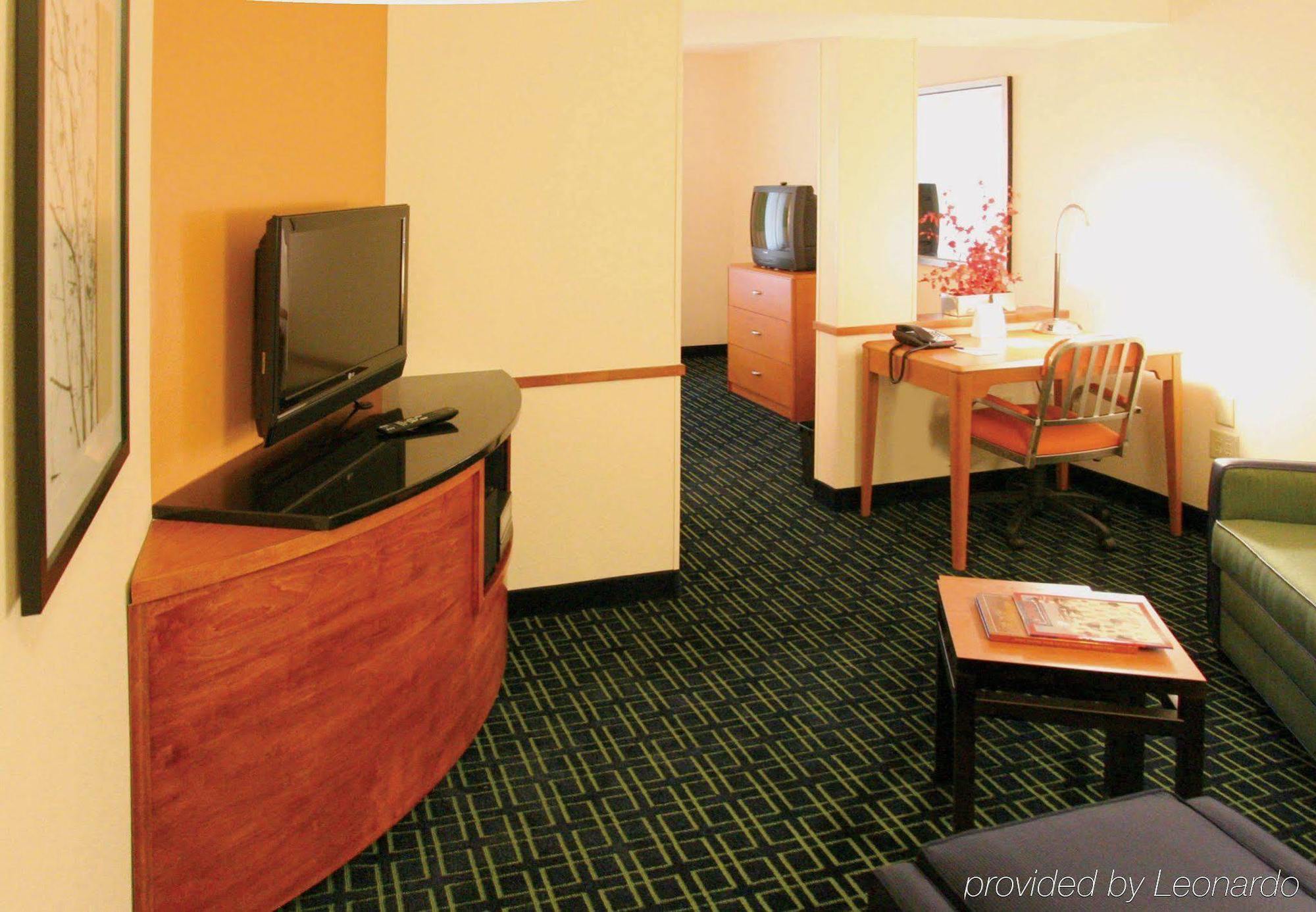 Fairfield Inn & Suites Hilton Head Island Bluffton Ruang foto